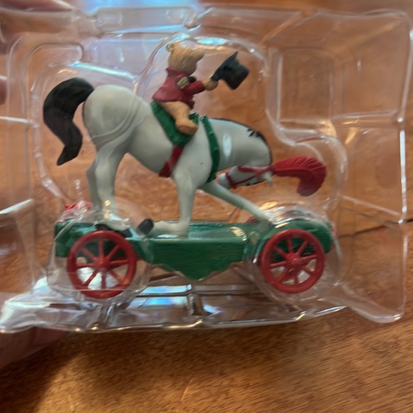 NIB Hallmark Keepsake ornament. 2015. 18th in in the Pony for Christmas series. - Picture 8 of 13
